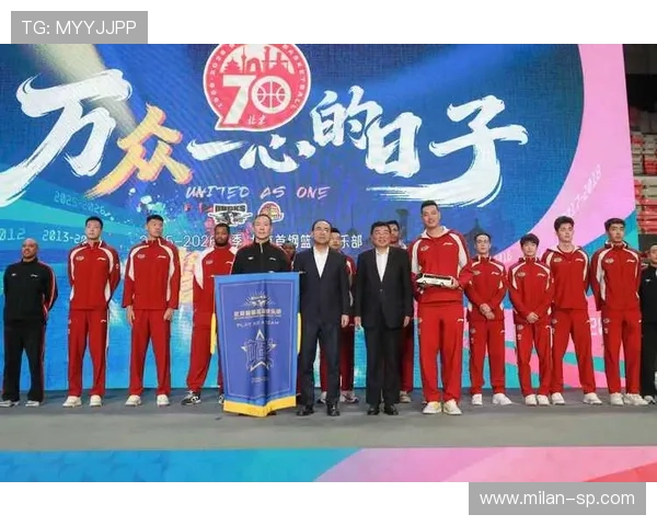 中国男篮再度出征为国而战,中国男篮 迎战 中国男篮再度出征为国而战,中国男篮 迎战