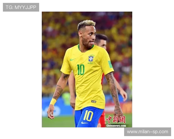 内马尔边路传中精准,巴西前场机会层出不穷 内马尔边路传中精准,巴西前场机会层出不穷