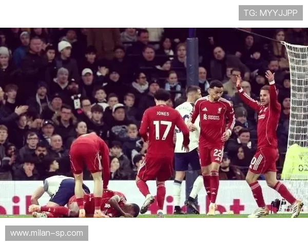 利物浦“强度红线”再被击穿！阵容轮换成隐忧